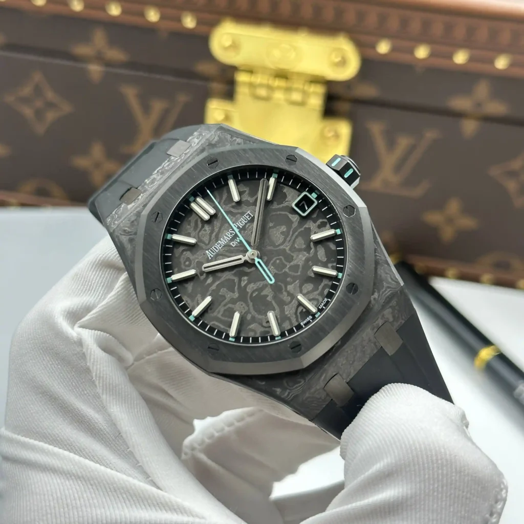 Super Clone Audemars Piguet Royal Oak 41mm Steel Bracelet Carbon — bracelet detail