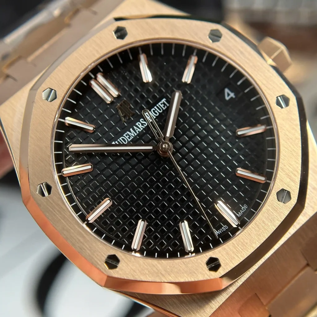 Super Clone Audemars Piguet Royal Oak 41mm Steel Bracelet Steel — side profile