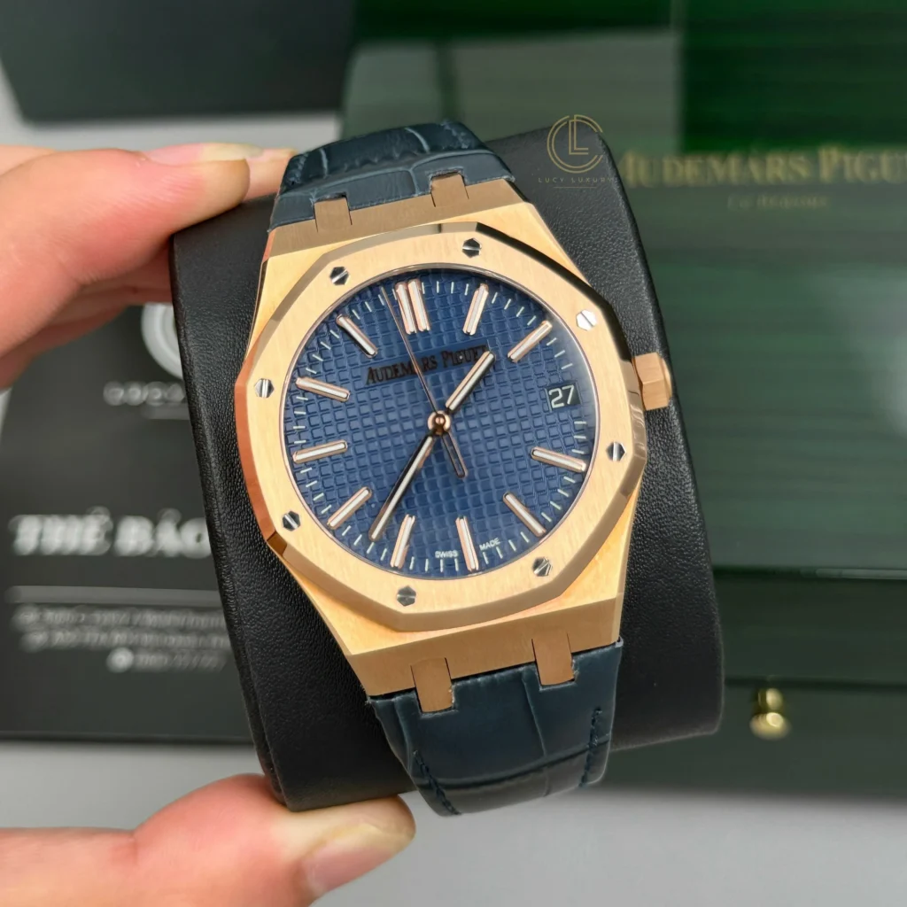 Super Clone Audemars Piguet Royal Oak 15510OR Yellow Gold 41mm Blue Dial — dial close-up