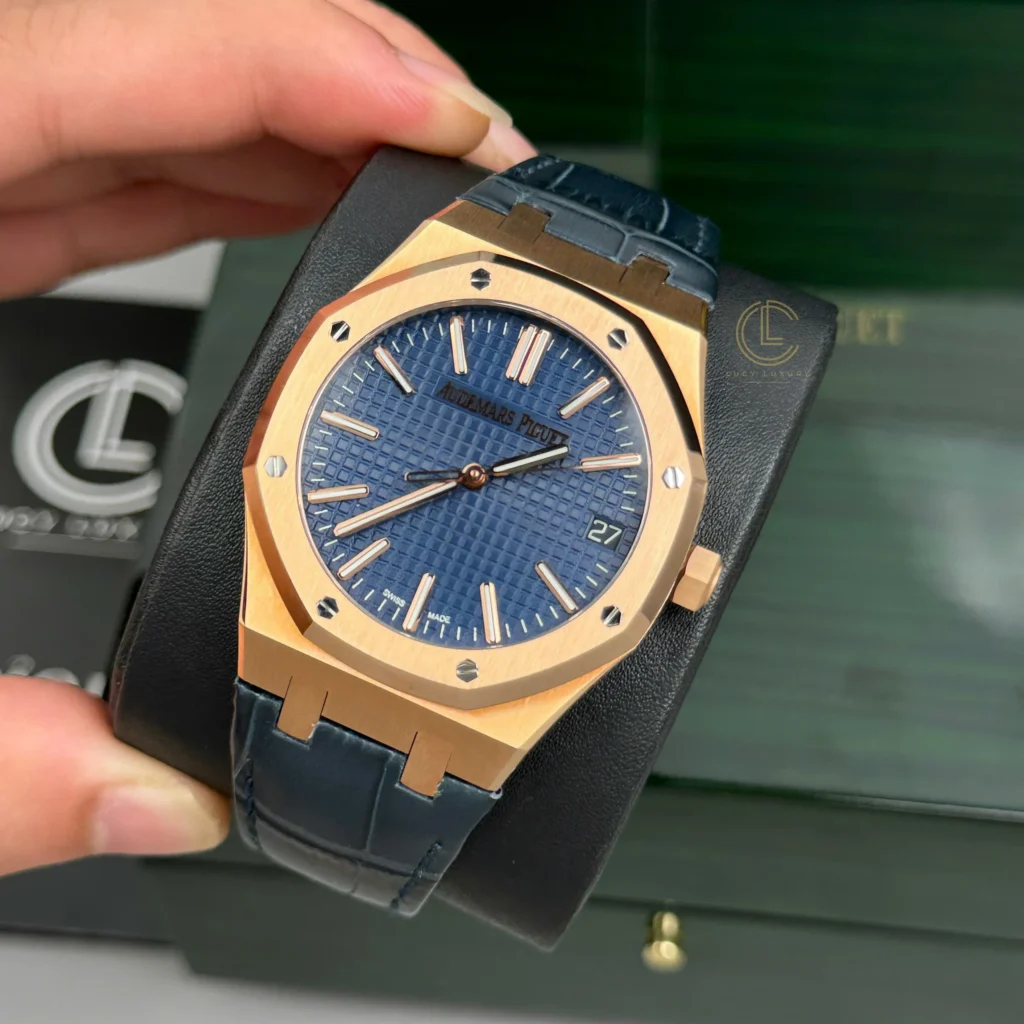 Super Clone Audemars Piguet Royal Oak 15510OR Yellow Gold 41mm Blue Dial — case and bezel