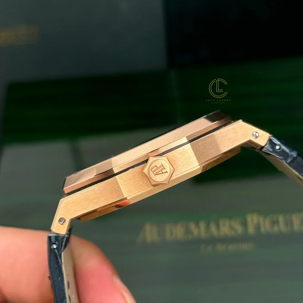 Super Clone Audemars Piguet Royal Oak 15510OR Yellow Gold 41mm Blue Dial — side profile