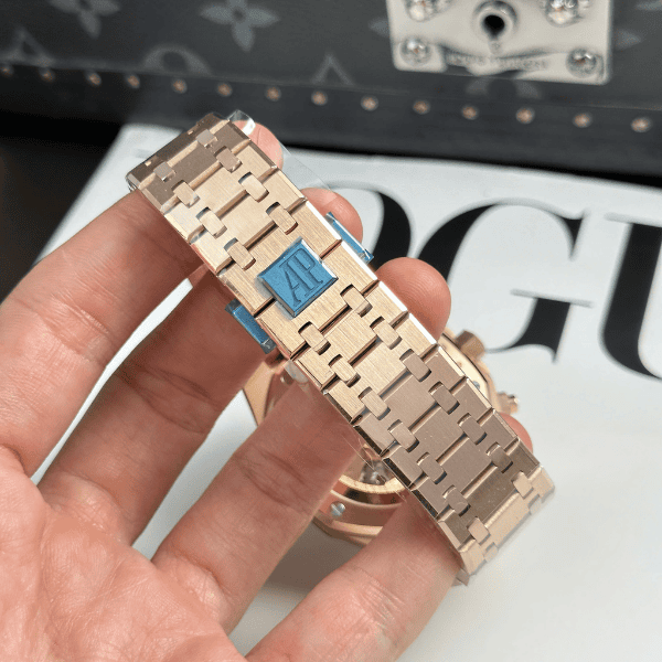 Super Clone Audemars Piguet Royal Oak 41mm Steel Bracelet Steel — on leather display