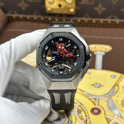 Super Clone Audemars Piguet Royal Oak Concept Tourbillon Spider-Man Limited Edition Of 250 – — bracelet detail