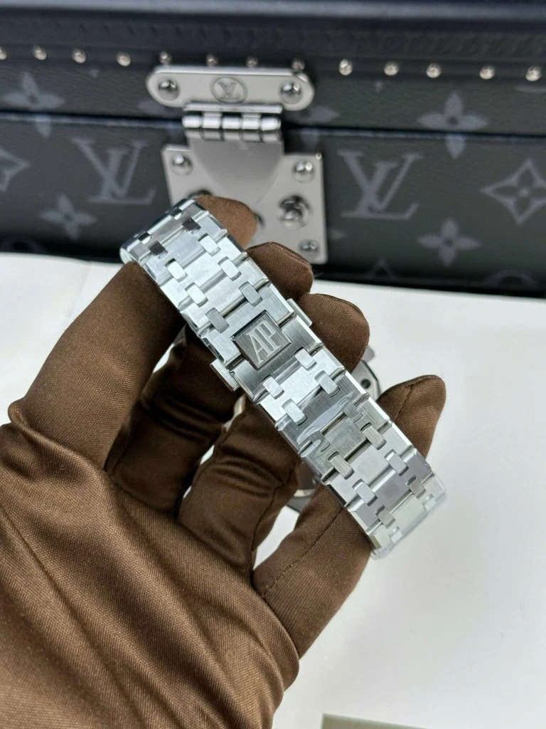 Super Clone Audemars Piguet Royal Oak Selfwinding 15400ST.OO.1220ST.01.A 41mm — view 11