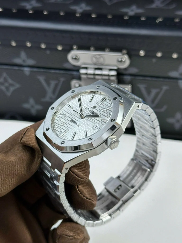 Super Clone Audemars Piguet Royal Oak 41mm Steel Bracelet Steel — clasp and links