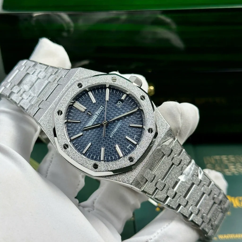 Super Clone Audemars Piguet Royal Oak Frosted Gold 15410BC.GG.1224BC.01 41mm – — case and bezel
