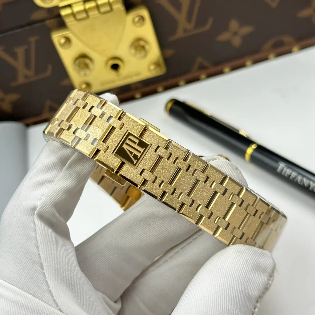 Super Clone Audemars Piguet Royal Oak Frosted Gold Double Balance Wheel Openworked 15412Ba.Yg.1224Ba.01 41mm — view 10
