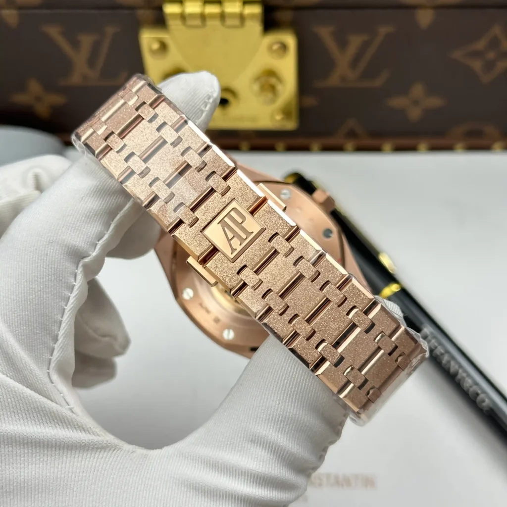 Super Clone Audemars Piguet Royal Oak Frosted Gold Double Balance Wheel Openworked 15412OR.YG.1224OR.01-B 41mm — view 10