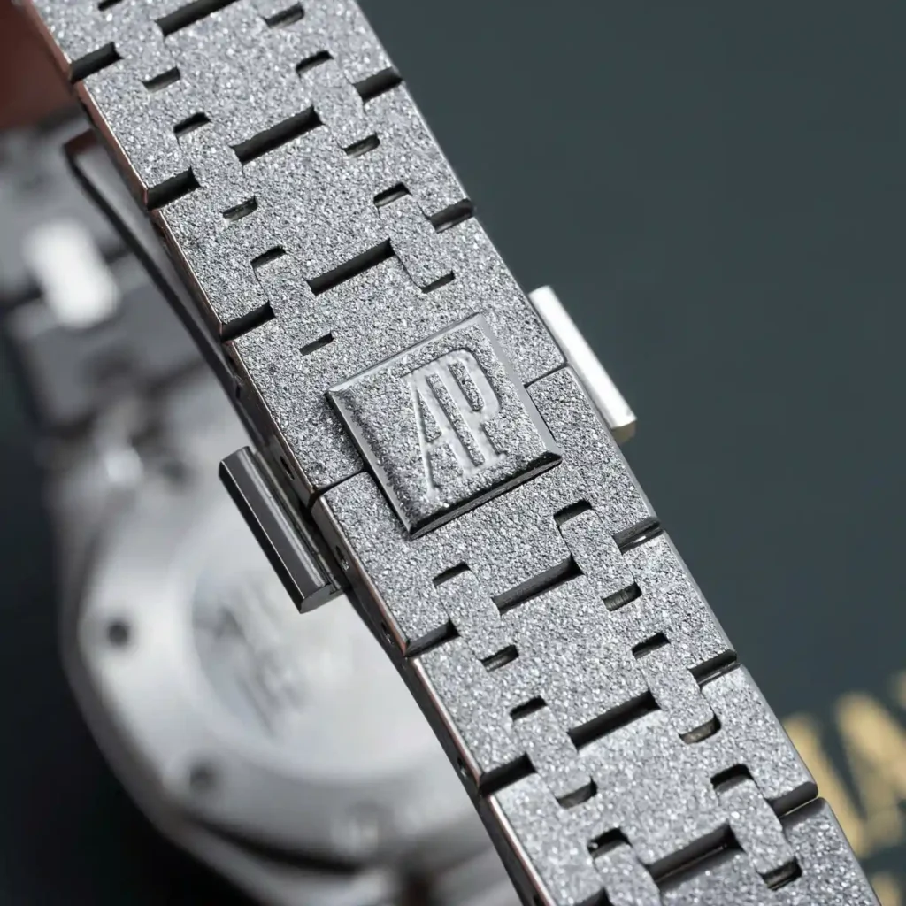 Super Clone Audemars Piguet Royal Oak Mini Frosted Gold 67630BC.GG.1312BC.01 – — view 10