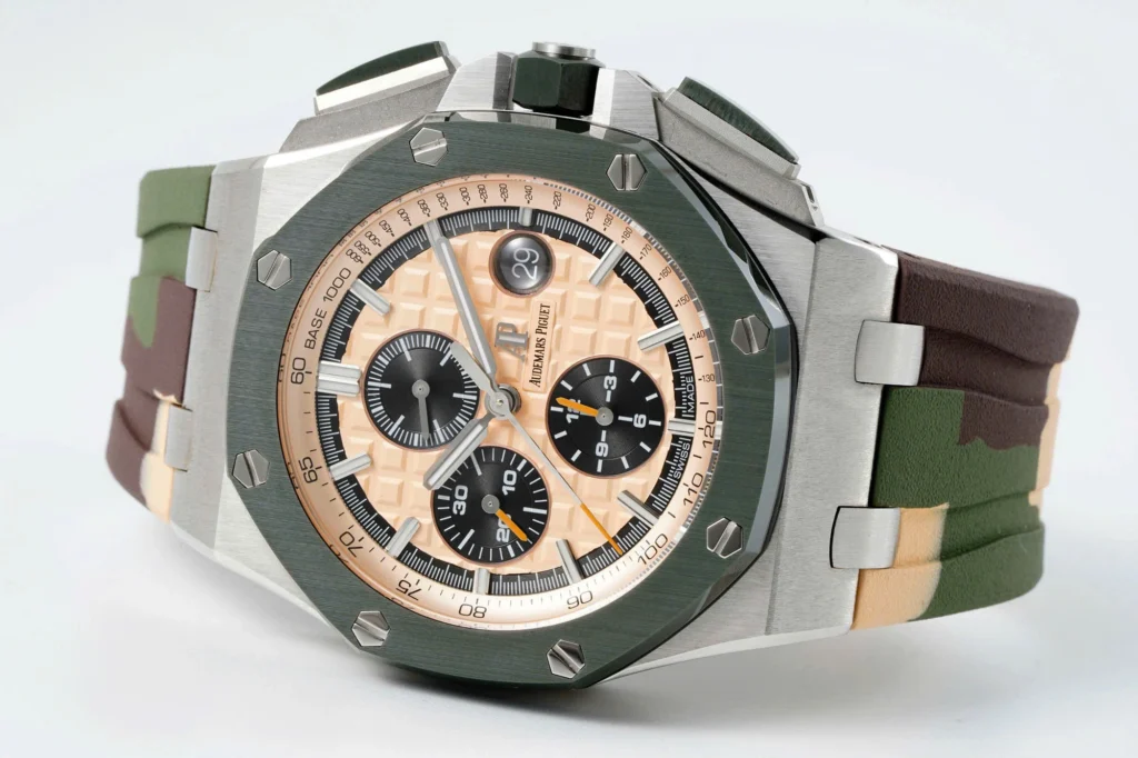 Super Clone Audemars Piguet Royal Oak Offshore Chronograph Ceramic Camouflage 26400SO 44mm Rose Gold Dial — bracelet detail