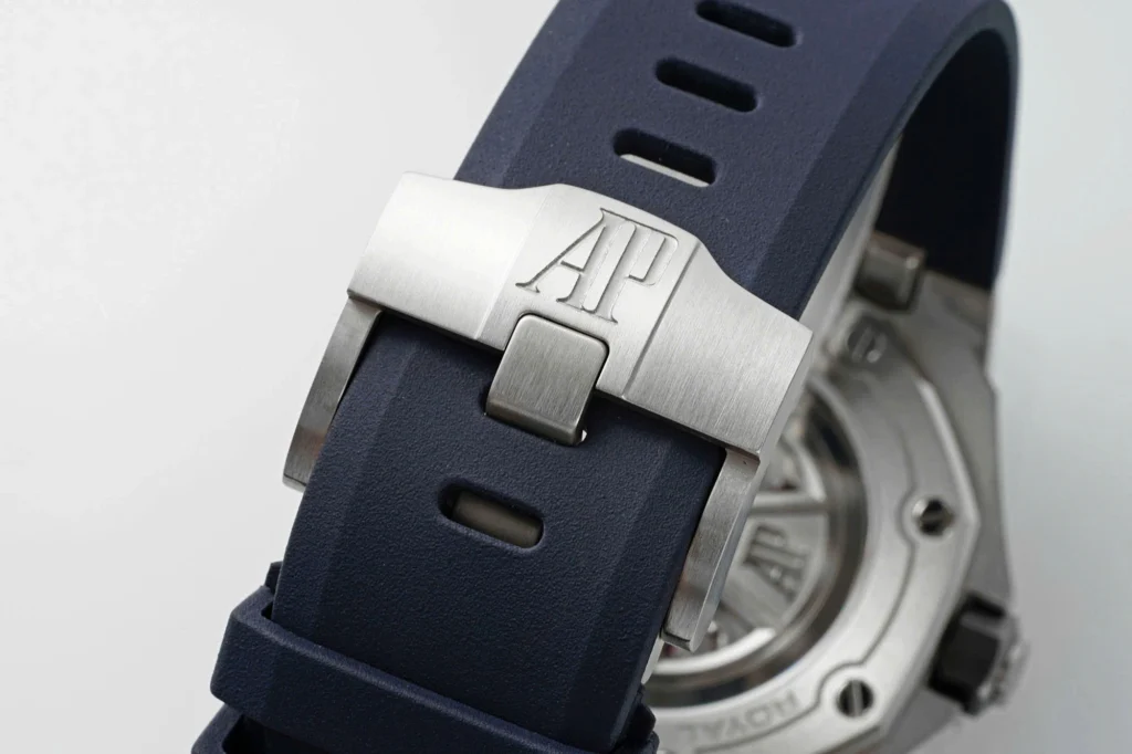 Super Clone Audemars Piguet Royal Oak Offshore Diver 15720ST 42mm Blue Dial — view 10