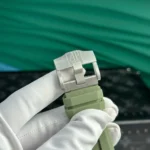 Super Clone Audemars Piguet Royal Oak Offshore Diver 15720ST 42mm Green Dial — movement / caseback view