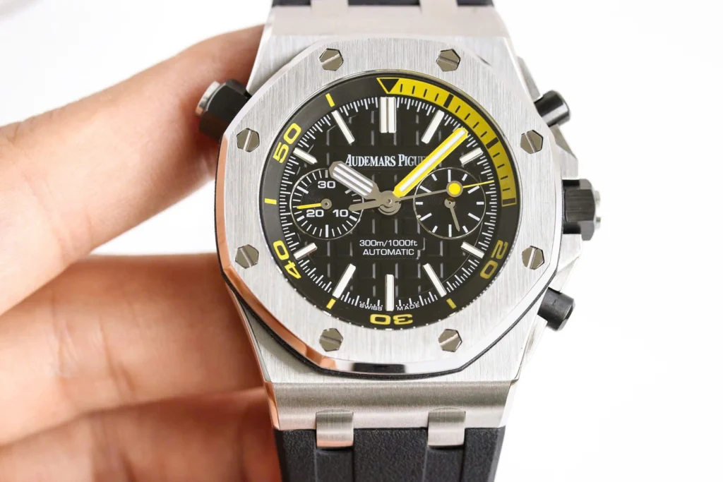 Super Clone Audemars Piguet Royal Oak Offshore Diver Chronograph Black Yellow 26703ST 42mm — dial close-up