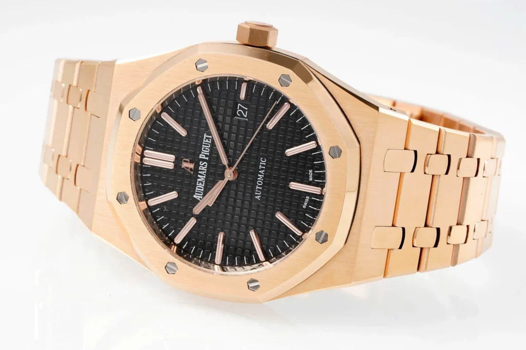 Super Clone Audemars Piguet Royal Oak Selfwinding 15400OR 41mm Black Dial Rose Gold – — clasp and links