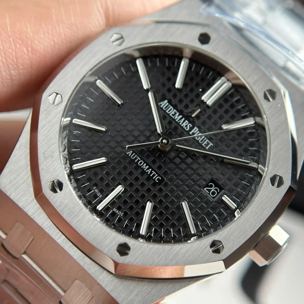 Super Clone Audemars Piguet Royal Oak Selfwinding 15400ST.OO.1220ST.01.A 41mm — clasp and links