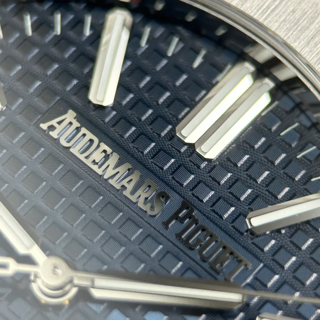 Super Clone Audemars Piguet Royal Oak 41mm Steel Bracelet Steel — clasp and links