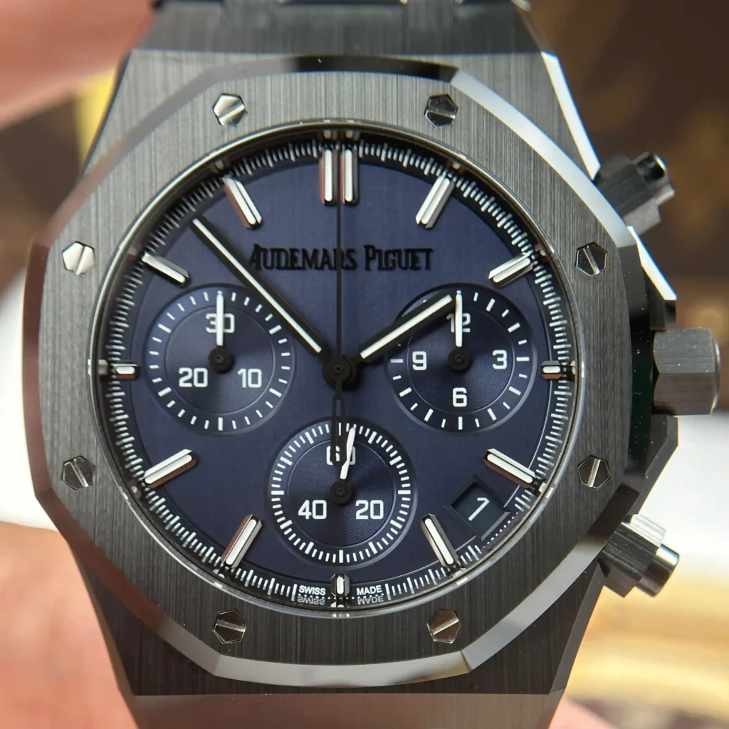 Super Clone Audemars Piguet Royal Oak Selfwinding Chronograph “One Drop” 26240CE.OO.1225CE.98 41mm – — side profile