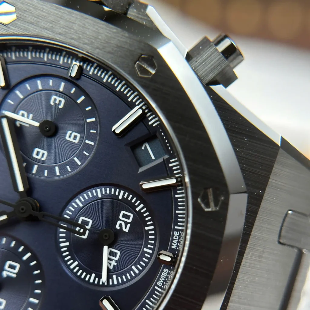 Super Clone Audemars Piguet Royal Oak Selfwinding Chronograph “One Drop” 26240CE.OO.1225CE.98 41mm – — clasp and links