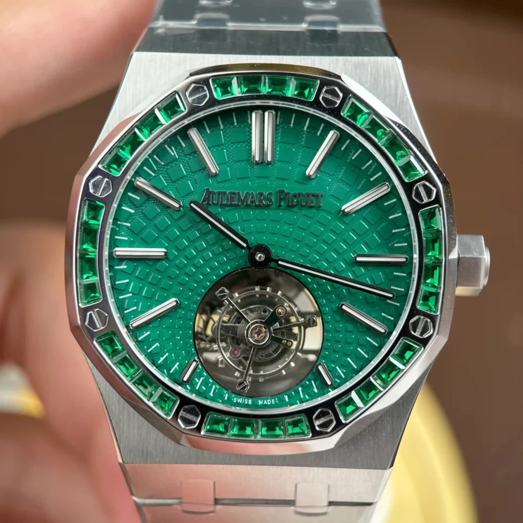 Super Clone Audemars Piguet Royal Oak Selfwinding Flying Tourbillon 26532IC.EE.1220TI.01 41mm – Cuttomize Version — side profile
