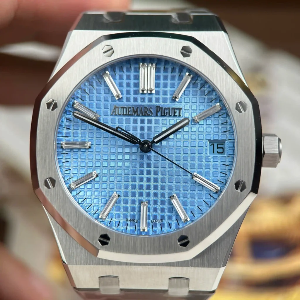 Super Clone Audemars Piguet Royal Oak Selfwinding Special Edition 15510BC.OO.1320BC.02 41mm — side profile
