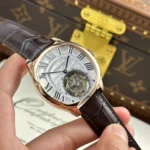 Super Clone Cartier 47mm Steel — bracelet detail
