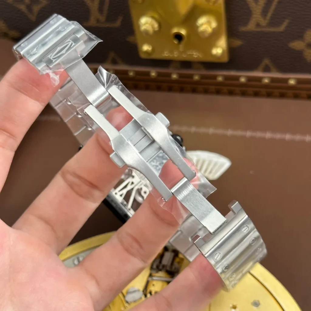 Super Clone Cartier Santos Large Skeleton WHSA0028 39mm — movement / caseback view