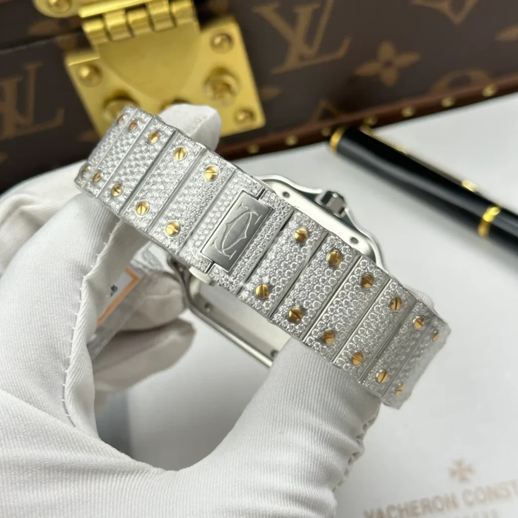 Super Clone Cartier Santos de Cartie Larger Full Diamond Demi Yellow Gold 39.8mm – Handcrafted Diamod — view 10