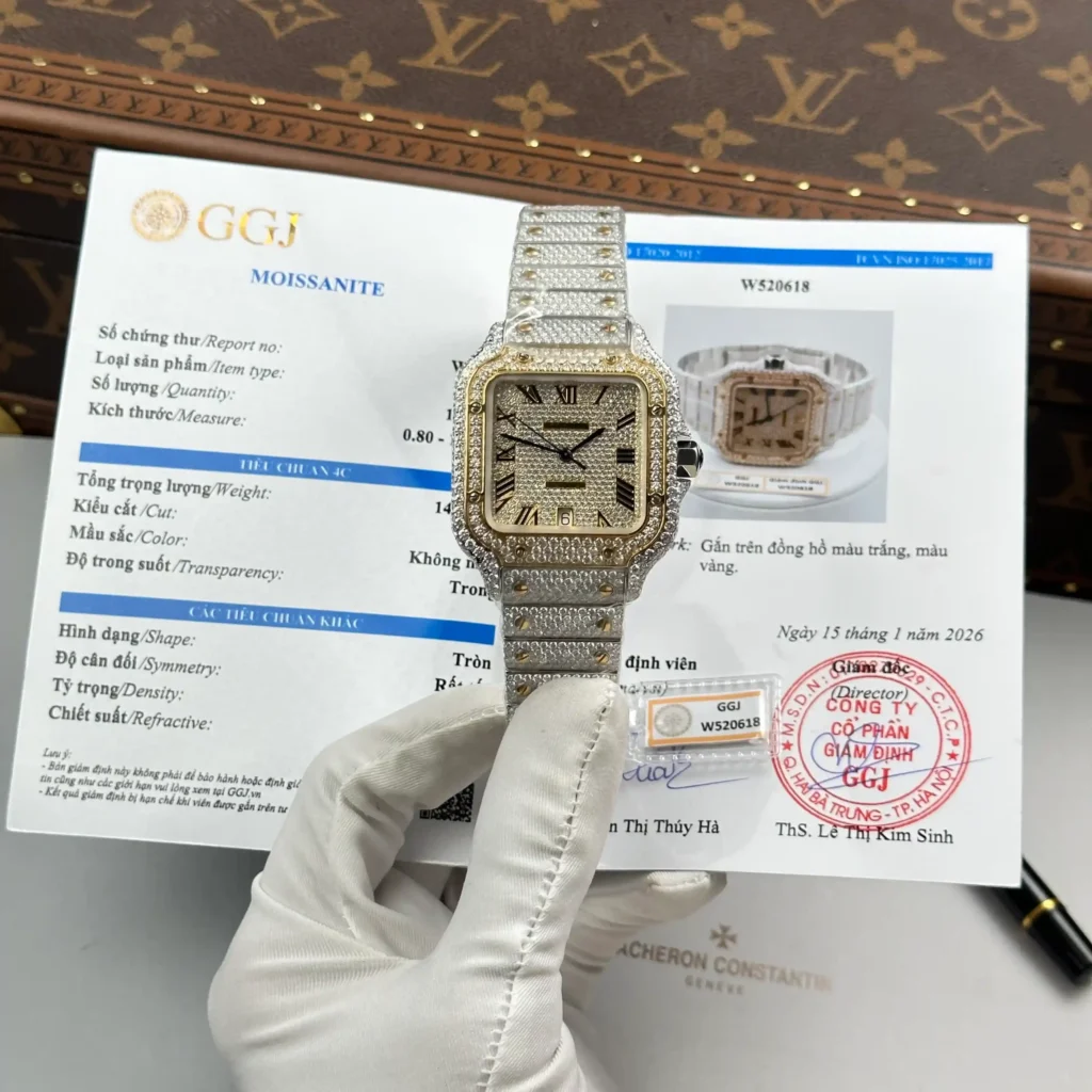 Super Clone Cartier Santos de Cartie Larger Full Diamond Demi Yellow Gold 39.8mm – Handcrafted Diamod — dial close-up