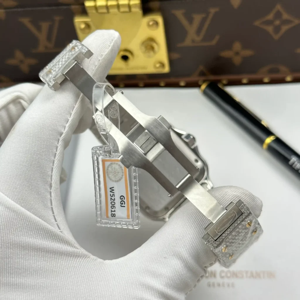 Super Clone Cartier Santos de Cartie Larger Full Diamond Demi Yellow Gold 39.8mm – Handcrafted Diamod — view 9