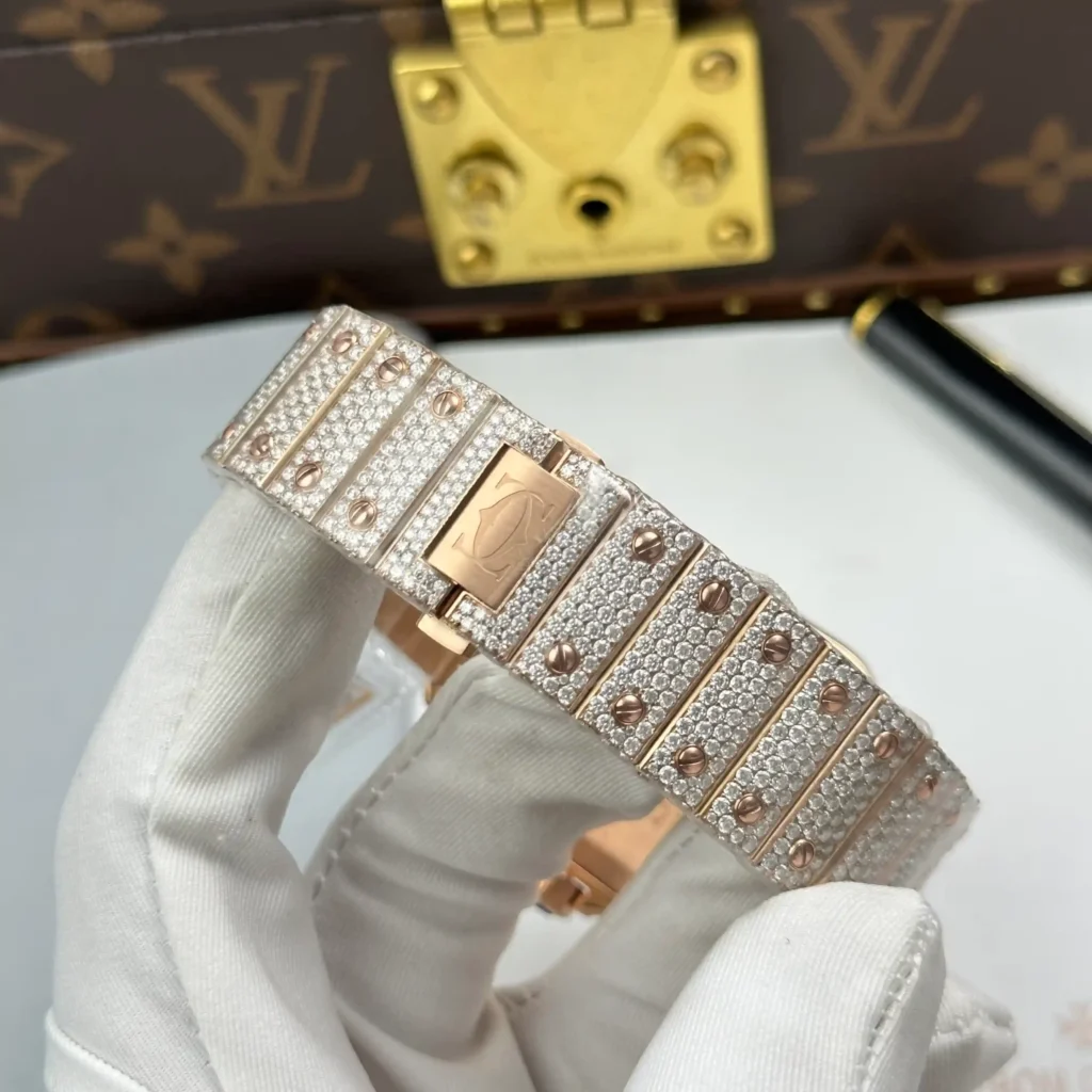 Super Clone Cartier Santos de Cartie Larger Full Diamond Rose Gold 39.8mm – Handcrafted Diamod — view 10