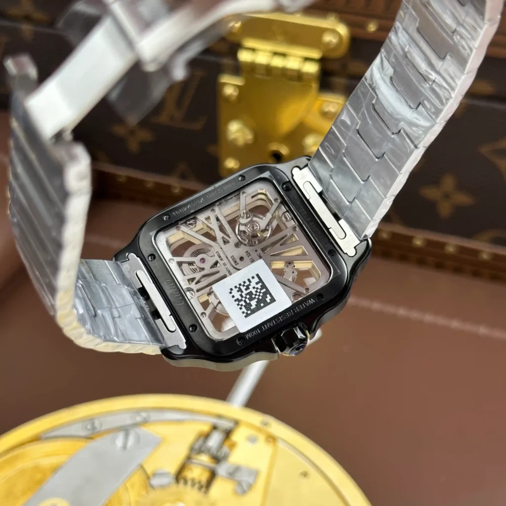 Super Clone Cartier Santos de Cartier Large WHSA0027 – — movement / caseback view