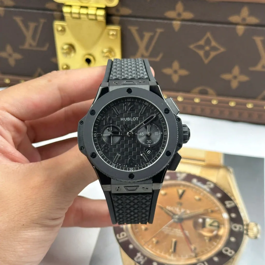 Super Clone Hublot Big Bang 20th Anniversary All Black 43mm 431.CI.1340.RX — case and bezel