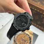 Super Clone Hublot Big Bang 20th Anniversary All Black 43mm 431.CI.1340.RX — bracelet detail