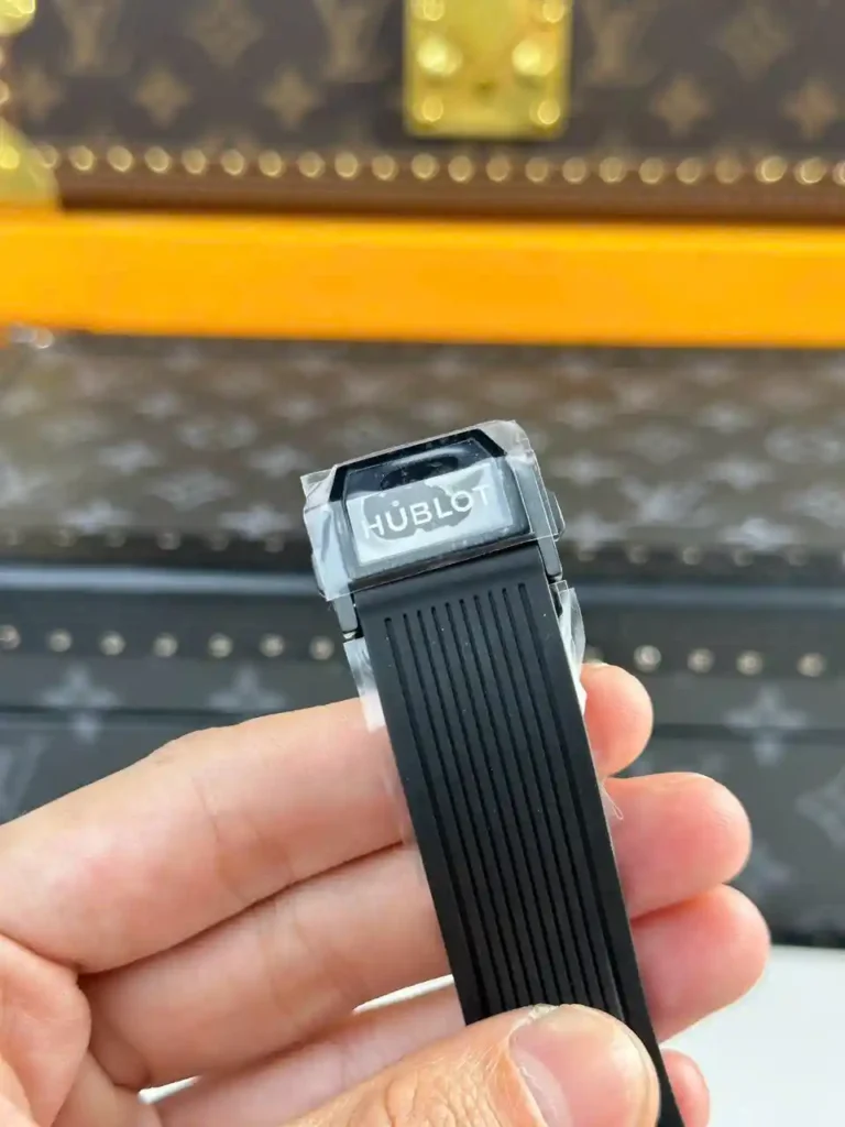 Super Clone Hublot Big Bang Unico Black Magic 441.CI.1171.RX 42mm — view 9