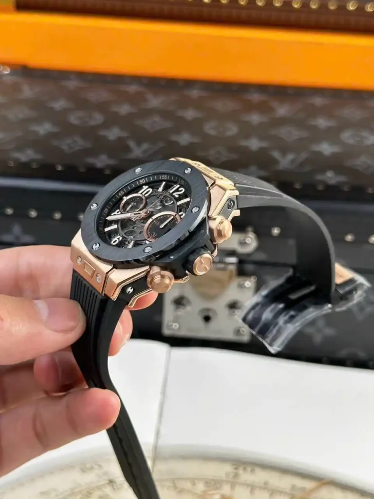 Super Clone Hublot Big Bang Unico King Gold Ceramic 421.OM.1180.RX 42mm — side profile