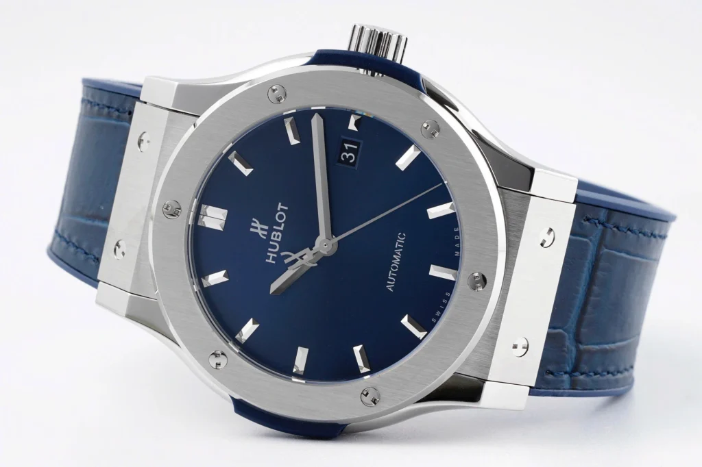 Super Clone Hublot Classic Fusion 542.NX.7170.LR 41mm Blue Dial – — side profile