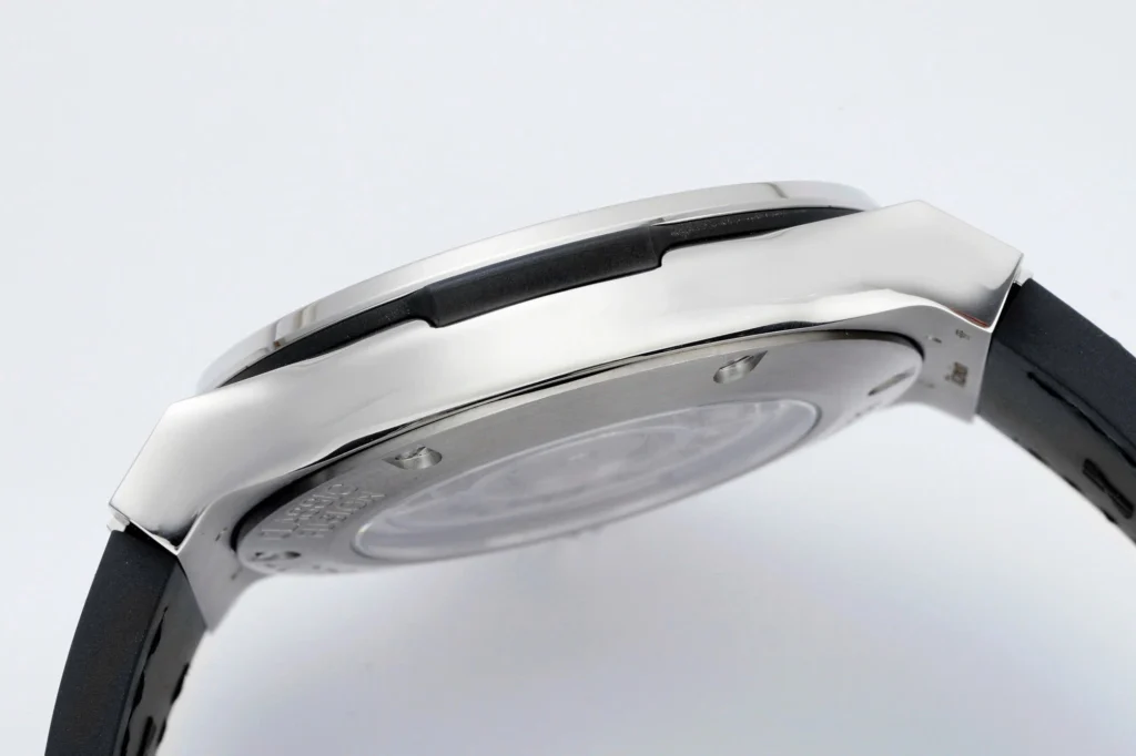 Super Clone Hublot Classic Fusion 582.NX.2610.RX 42mm White Dial — bracelet detail