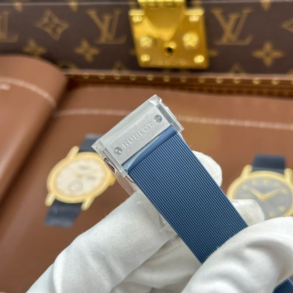 Super Clone Hublot Classic Fusion 42mm Leather Strap Titanium — view 9