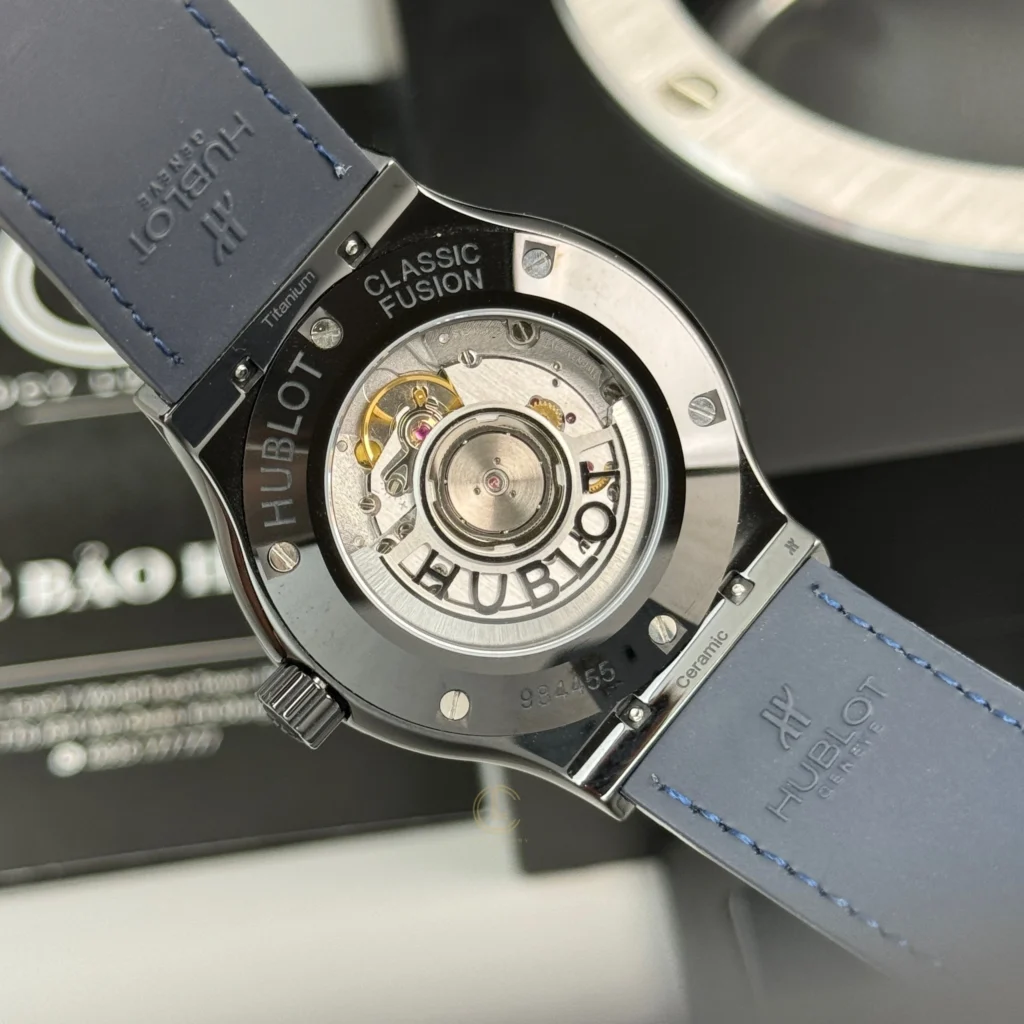Super Clone Hublot Classic Fusion Ceramic 42mm Blue Dial JJZ Base — clasp and links