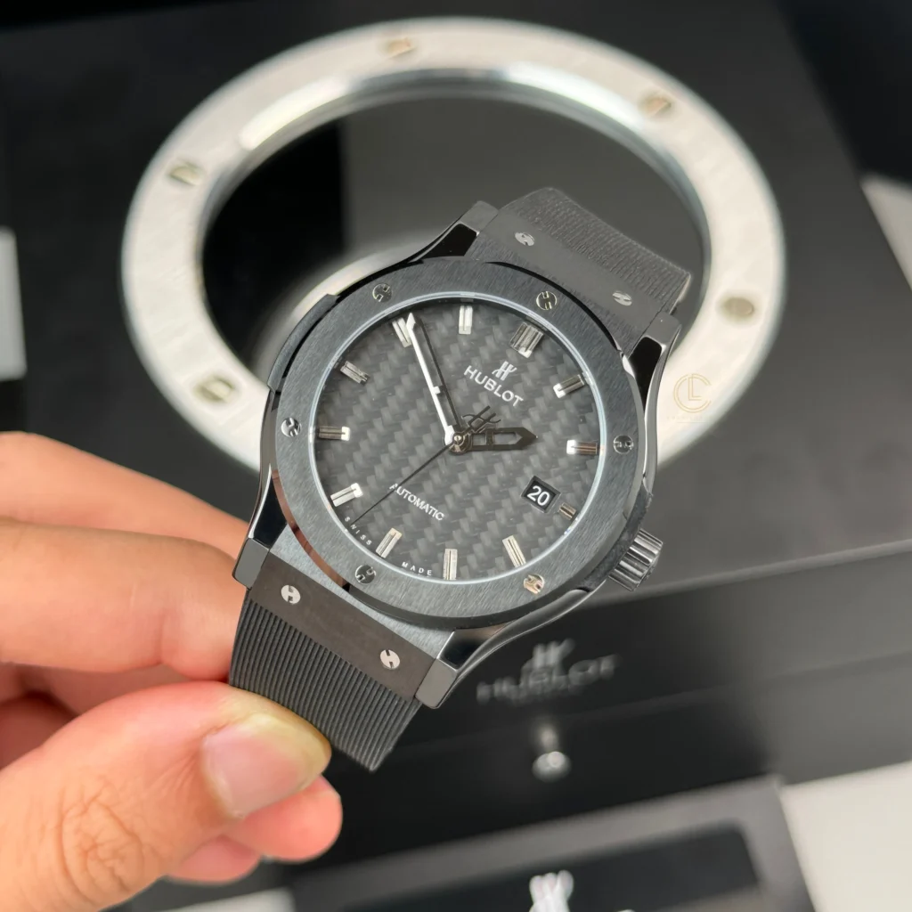 Super Clone Hublot Classic Fusion Ceramic Black 42mm Carbon Dial JJZ Base — case and bezel