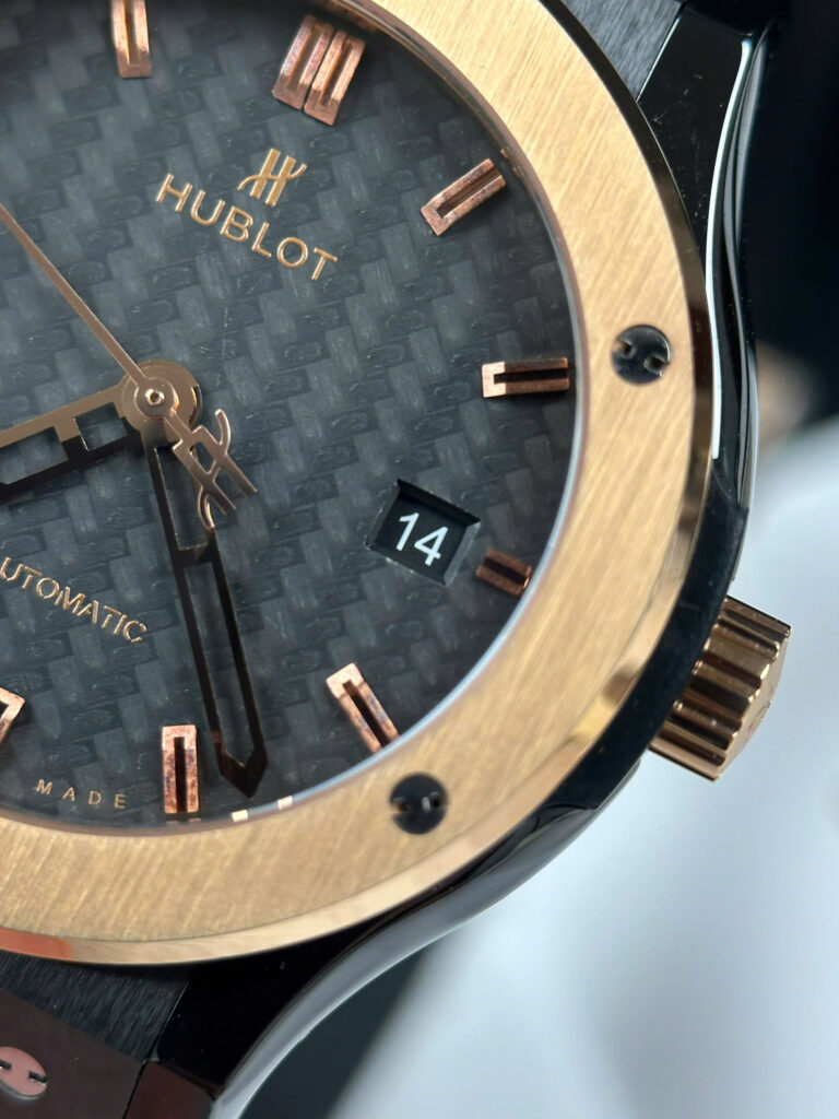 Super Clone Hublot Classic Fusion Ceramic Carbon Dial King Gold JJZ 42mm Base — side profile