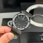 Super Clone Hublot Classic Fusion Ceramic Diamonds 42mm Black Dial JJZ Base – Customize Version — case and bezel