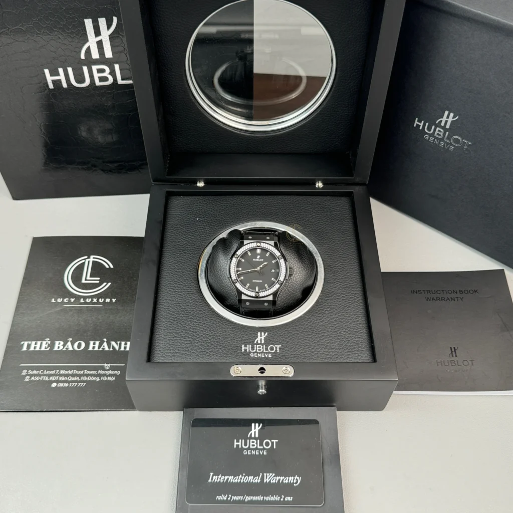 Super Clone Hublot Classic Fusion Ceramic Diamonds 42mm Black Dial JJZ Base – Customize Version — view 9