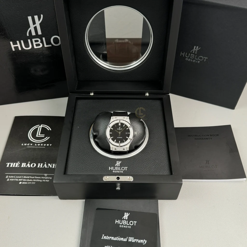 Super Clone Hublot Classic Fusion Diamonds Moissanite Pave 42mm Dial Black – Customize Diamod — view 9