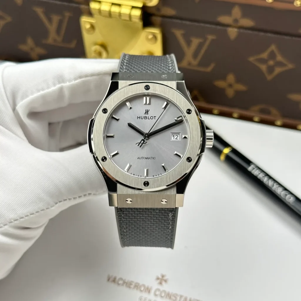Super Clone Hublot Classic Fusion Essential Grey 42mm Titanium — view 9