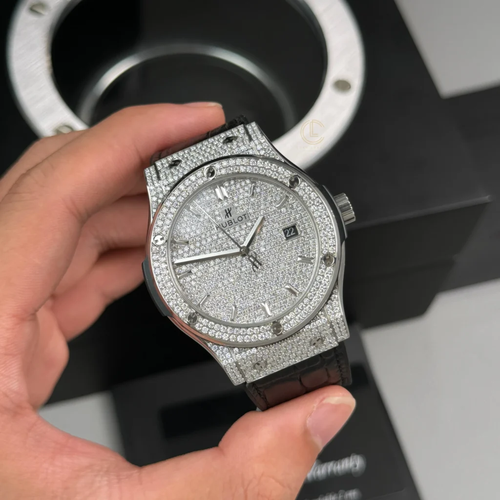 Super Clone Hublot Classic Fusion Full Diamonds Moissanite Pave 42mm – Customize Diamod — case and bezel