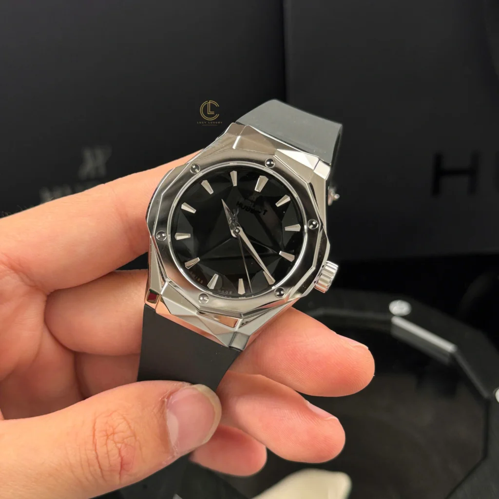 Super Clone Hublot Classic Fusion Orlinski 550.NS.1800.RX.ORL19 40mm Black Dial — case and bezel
