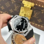 Super Clone Hublot Classic Fusion 40mm Leather Strap Steel — bracelet detail