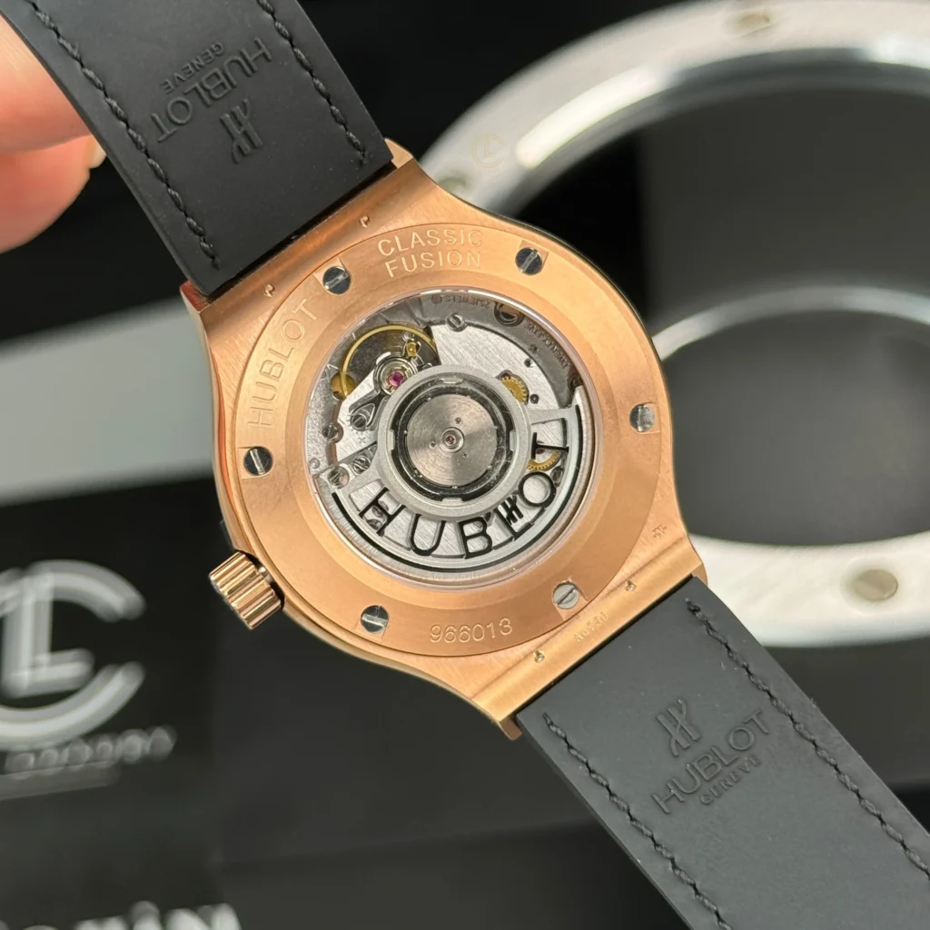 Super Clone Hublot Classic Fusion Rose Gold Titanium 38mm Black Dial Unisex Size — clasp and links