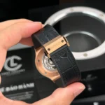 Super Clone Hublot Classic Fusion Rose Gold Titanium 38mm Black Dial Unisex Size — movement / caseback view